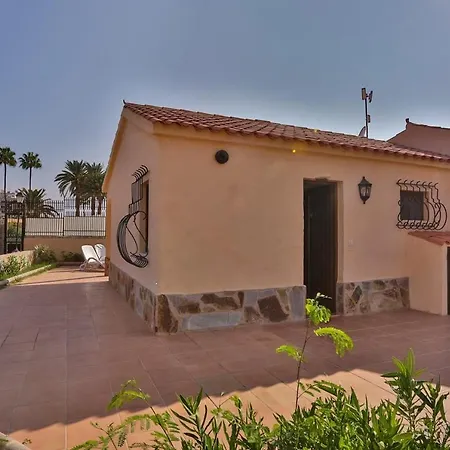 Santa Fe Con Gran Terraza * Maspalomas (Gran Canaria)